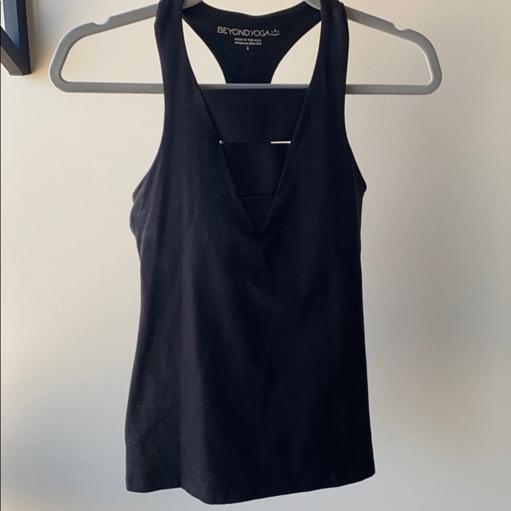 Fitted Beyond Yoga tank - Black